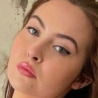 Erin Marley Klay Meztelen