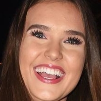 Erin White Meztelen