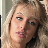 Essieofficial Meztelen