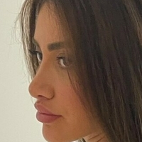 Ester Bron Meztelen