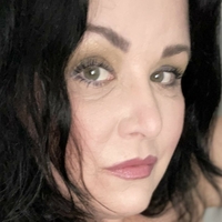 EV Parrish Meztelen