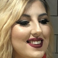 Eva Elizabeth Meztelen