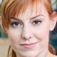 Eva Schulz Meztelen