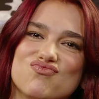 Eva.Shik Meztelen