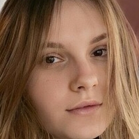 evahazel Meztelen