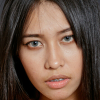 eyethai Meztelen