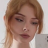 Feebux Meztelen