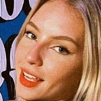 Fernanda Schneider Meztelen