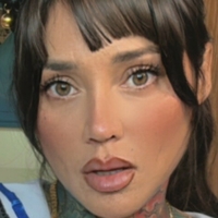 fernandita______________ Meztelen