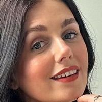 Fiona Burgess Meztelen
