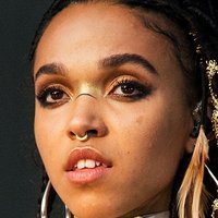 FKA twigs Meztelen