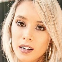 Flor Moyano Meztelen