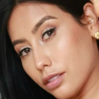 florabella Meztelen