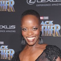 Florence Kasumba Meztelen