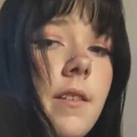 Flowerbrat Meztelen