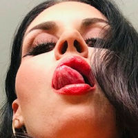 Foxy Sasha Meztelen