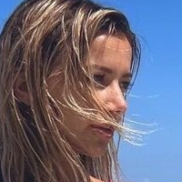 Francesca Fournier Meztelen