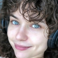 Frankie Ward Meztelen