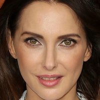 Frédérique Bel Meztelen