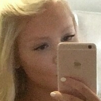 freshmanblondie18 Meztelen