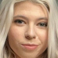 freshmanzoey18 Meztelen