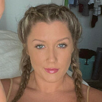 Gabby Rae Meztelen