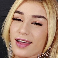 Gabriela Estela Meztelen
