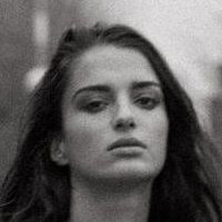 Gabrielle Caunesil Meztelen