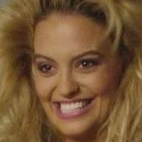 Gage Golightly Meztelen