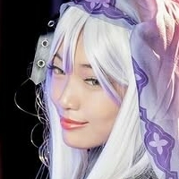 gatchiya Meztelen