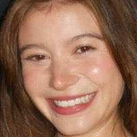 Genevieve Hannelius Meztelen