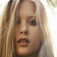 Gianne Albertoni Meztelen