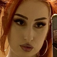 Gigi Rouge Meztelen