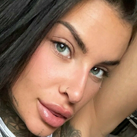 Ginariiaaa Meztelen