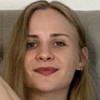 Gini_Frech Meztelen
