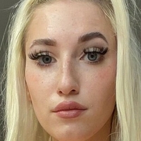 Girlfriend Stella Meztelen