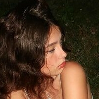 Giulia Blough Meztelen