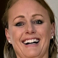 Glamazon Meztelen