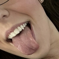 glassescutie24 Meztelen