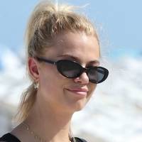 Hailey Clauson Meztelen