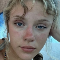 Hailey Hitch Meztelen
