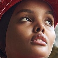 Halima Aden Meztelen