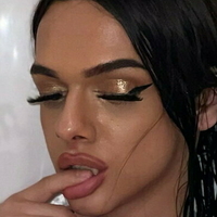 Hamza Alexa Meztelen