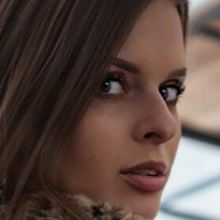 Hana Chomaniova Meztelen