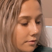 Hannah Buethke Meztelen