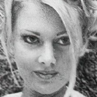 Hannah Graaf Meztelen