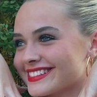 Hannah McNelly Meztelen