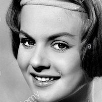 Heidi Bruehl Meztelen