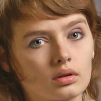 Helena H Meztelen