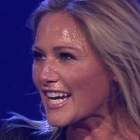Helene Fischer Meztelen